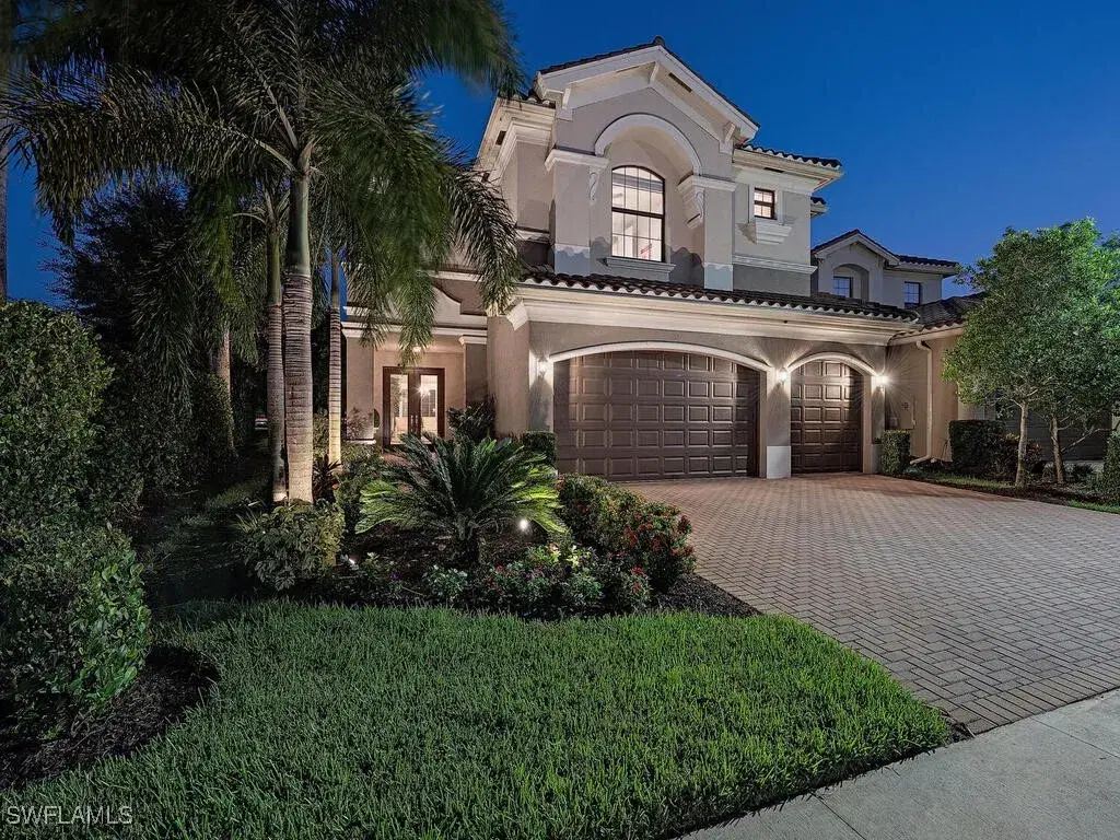 Picture of 3602 Santaren Ct, Naples, FL 34119
