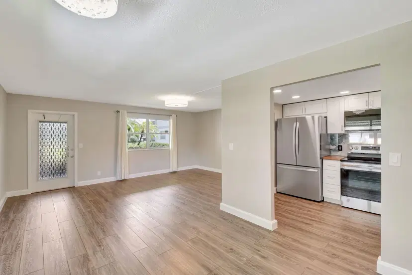 Picture of 199 Flanders E, Delray Beach FL 33484