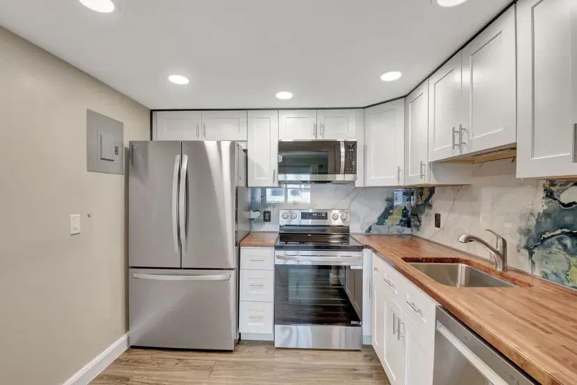 Picture of 199 Flanders E, Delray Beach FL 33484