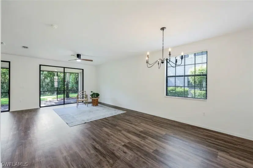 Picture of 15462 Summit Place Cir 123, Naples FL 34119