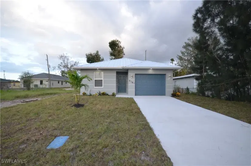 Picture of 2181 Mitchell Ct, Fort Myers FL 33916