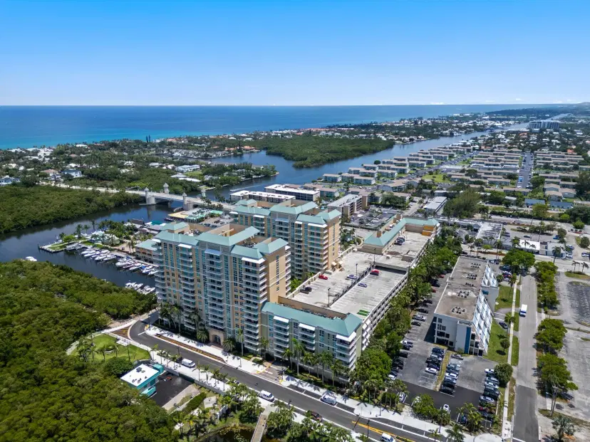 Picture of 700 E Boynton Beach Boulevard 510, Boynton Beach FL 33435