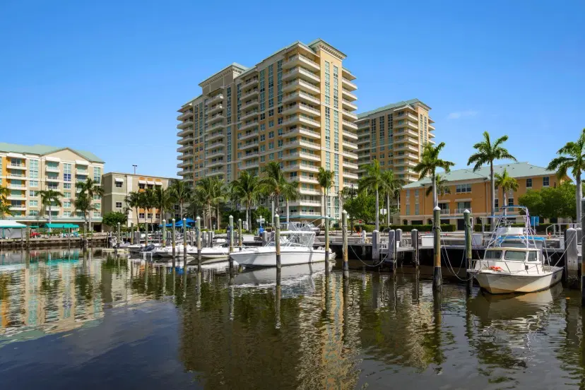 Picture of 700 E Boynton Beach Boulevard 510, Boynton Beach FL 33435