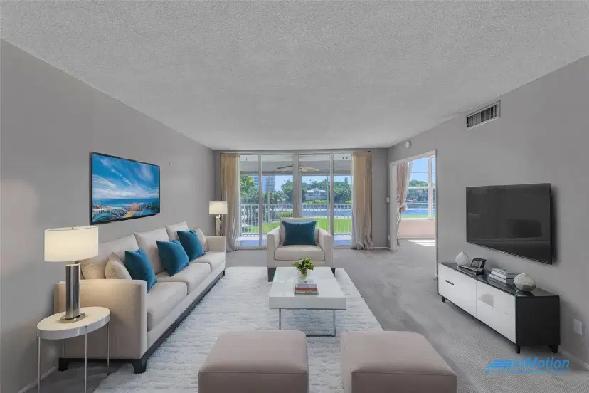 Picture of 3150 NE 48Th Ct 303, Lighthouse Point FL 33064