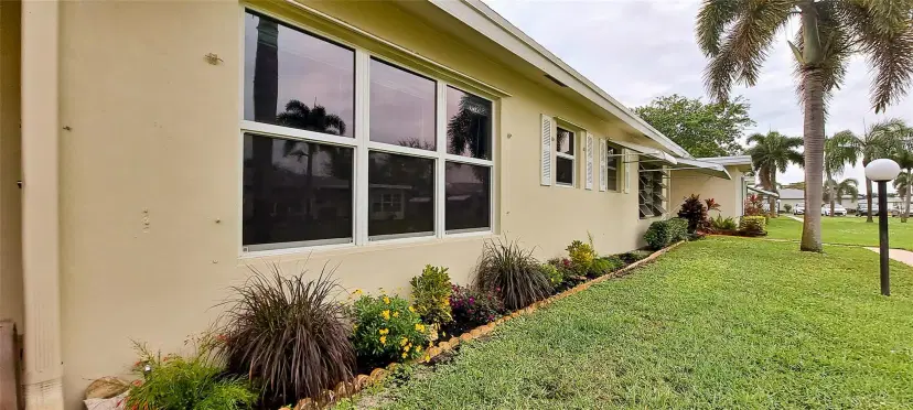 Picture of 220 Country Ln B, Boynton Beach FL 33435