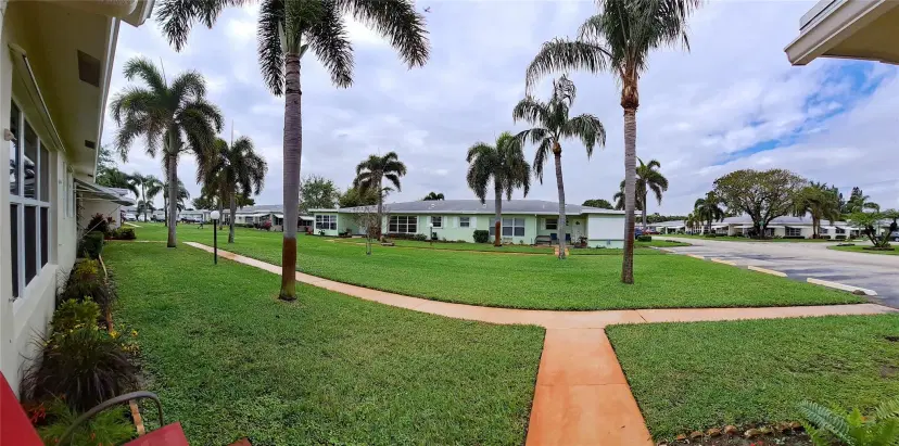 Picture of 220 Country Ln B, Boynton Beach FL 33435