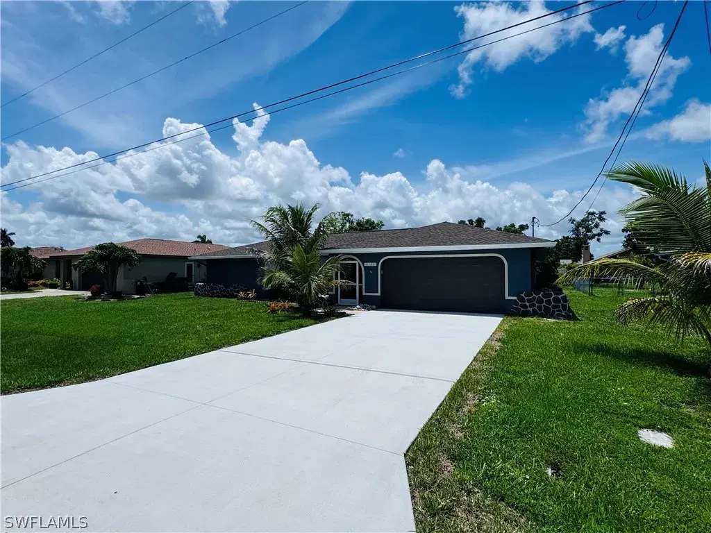 Picture of 2122 SE 13Th Ter, Cape Coral, FL 33990