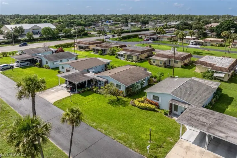 Picture of 2206 Croton Ct, Lehigh Acres FL 33936
