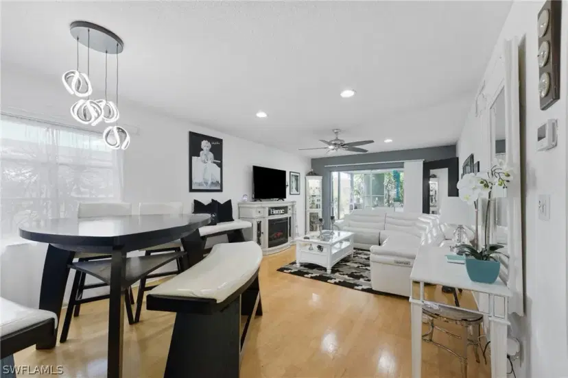 Picture of 2206 Croton Ct, Lehigh Acres FL 33936