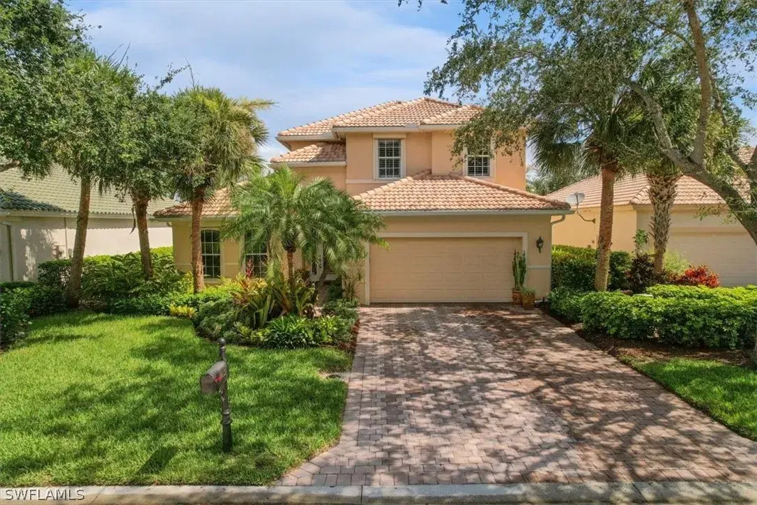 Picture of 10228 Cobble Hill Rd, Bonita Springs, FL 34135