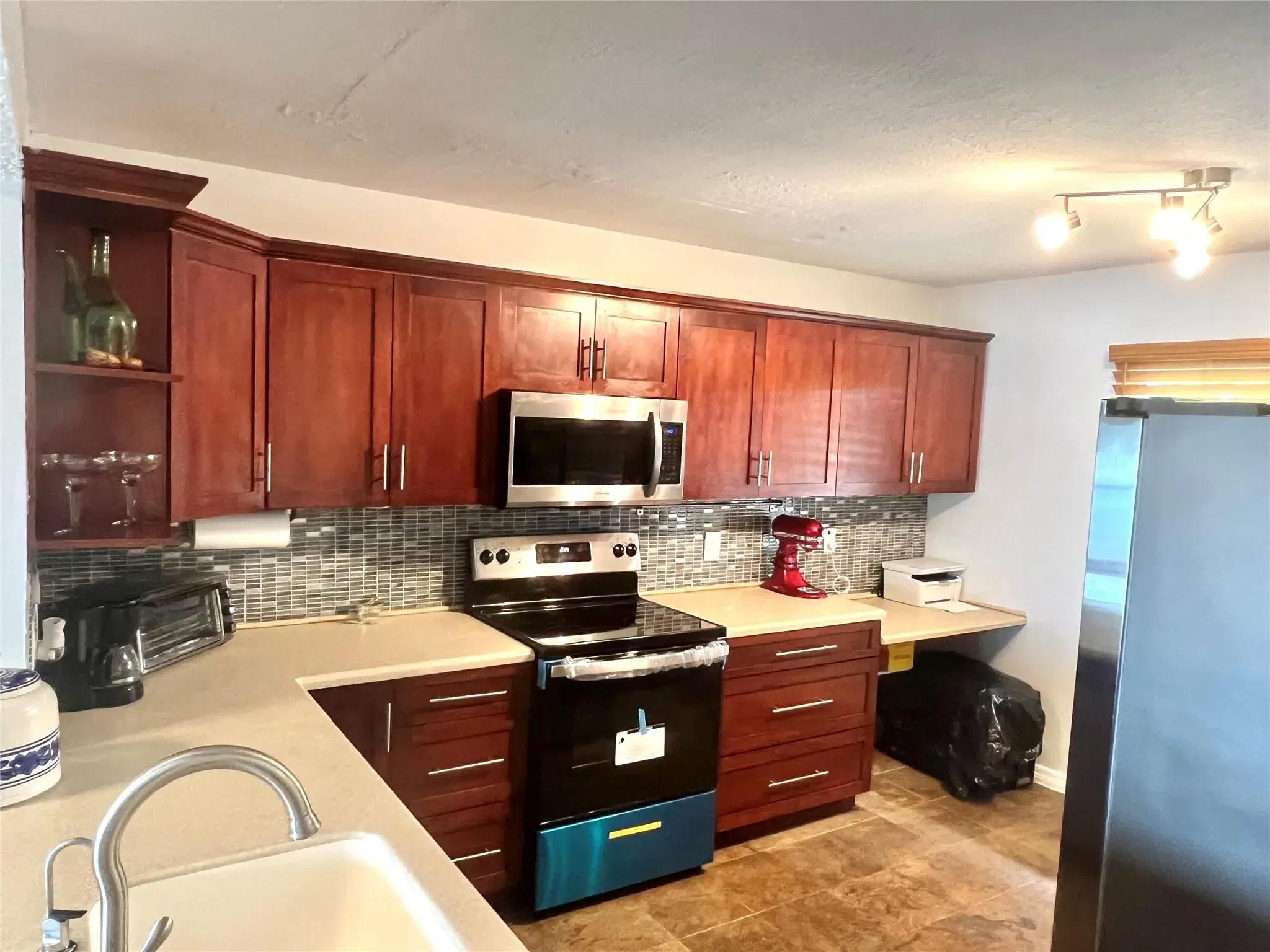 Picture of 1501 SW 134 Way 204D, Pembroke Pines, FL 33027