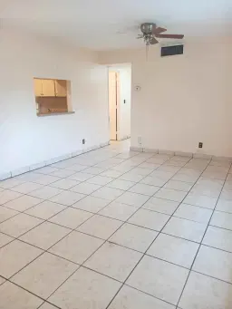 Picture of 2905 Pierce St 10, Hollywood, FL 33020