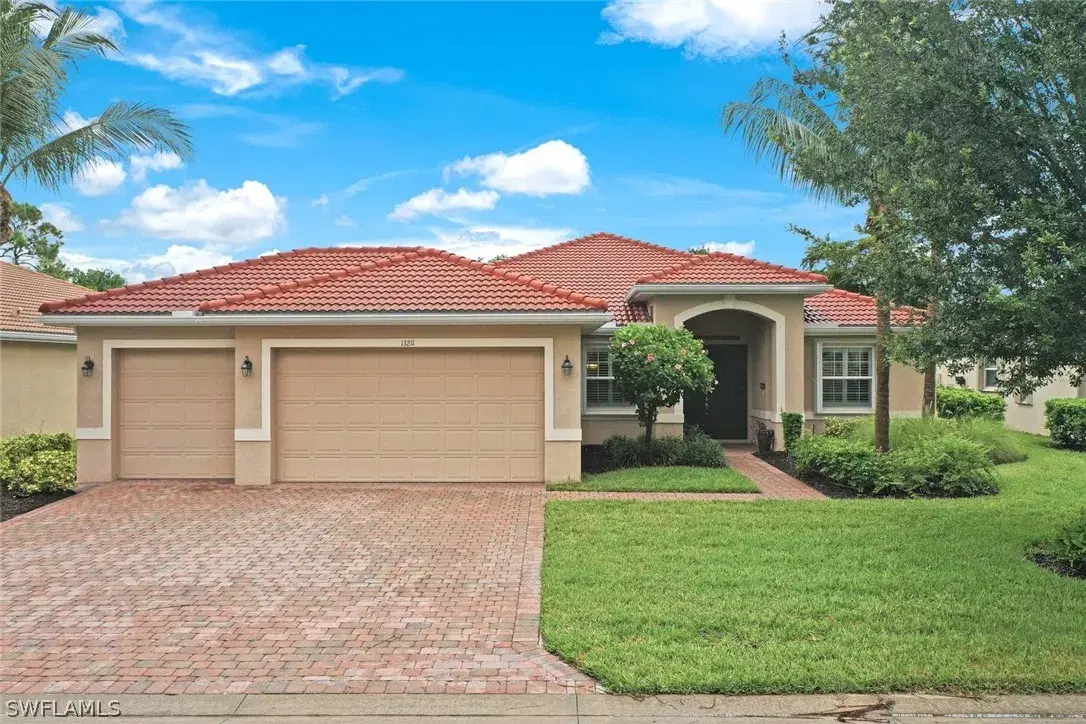 Picture of 13211 Seaside Harbour Dr, North Fort Myers, FL 33903