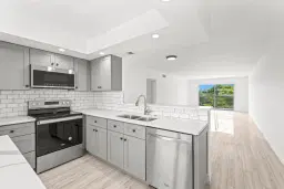 Picture of 2304 Lucaya Ln B4, Coconut Creek, FL 33066