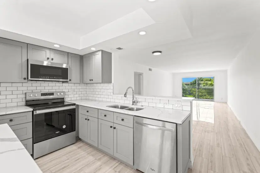 Picture of 2304 Lucaya Ln B4, Coconut Creek FL 33066