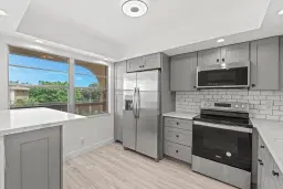 Picture of 2304 Lucaya Ln B4, Coconut Creek, FL 33066