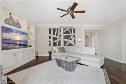 Picture of 450 Bayfront Pl 4205, Naples, FL 34102