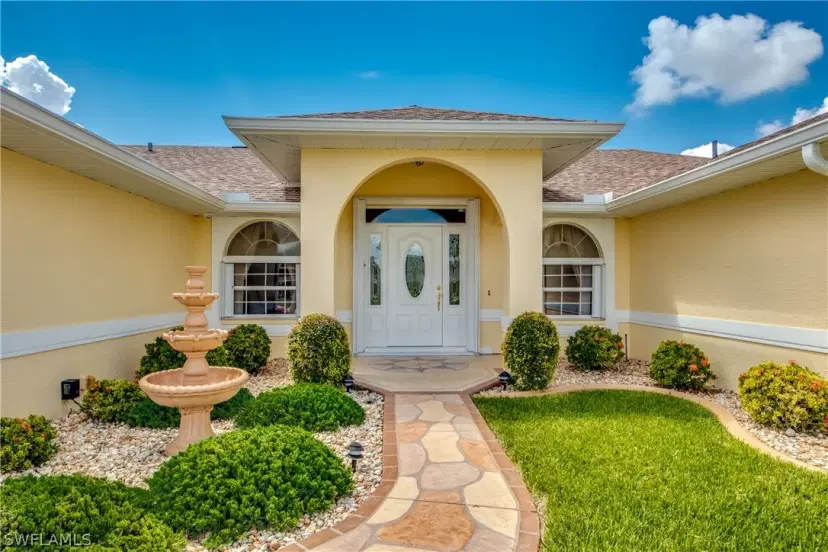 Picture of 1802 SE 16Th St, Cape Coral FL 33990