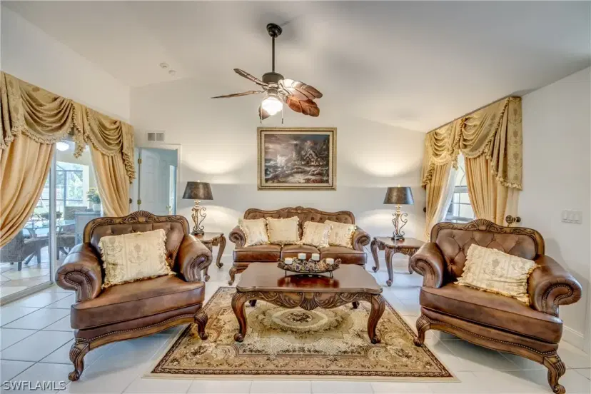 Picture of 1802 SE 16Th St, Cape Coral FL 33990