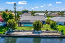 Picture of 516 SE 20Th Pl, Cape Coral, FL 33990