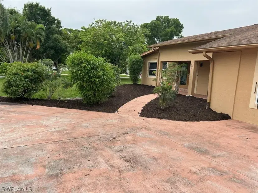 Picture of 5730 Winkler Rd, Fort Myers FL 33919