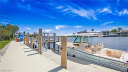 Picture of 739 Fairlawn Ct, Marco Island, FL 34145