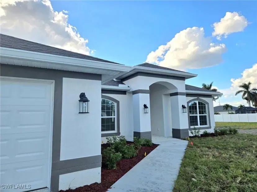 Picture of 628 NW 17Th Pl, Cape Coral FL 33993