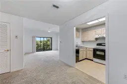 Picture of 900 Arbor Lake Dr 9-307, Naples, FL 34110