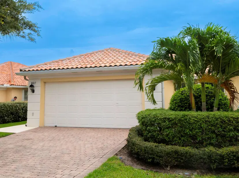 Picture of 997 SW Balmoral Trce Trace, Stuart FL 34997