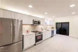 Picture of 4515 Windjammer Ln, Fort Myers, FL 33919