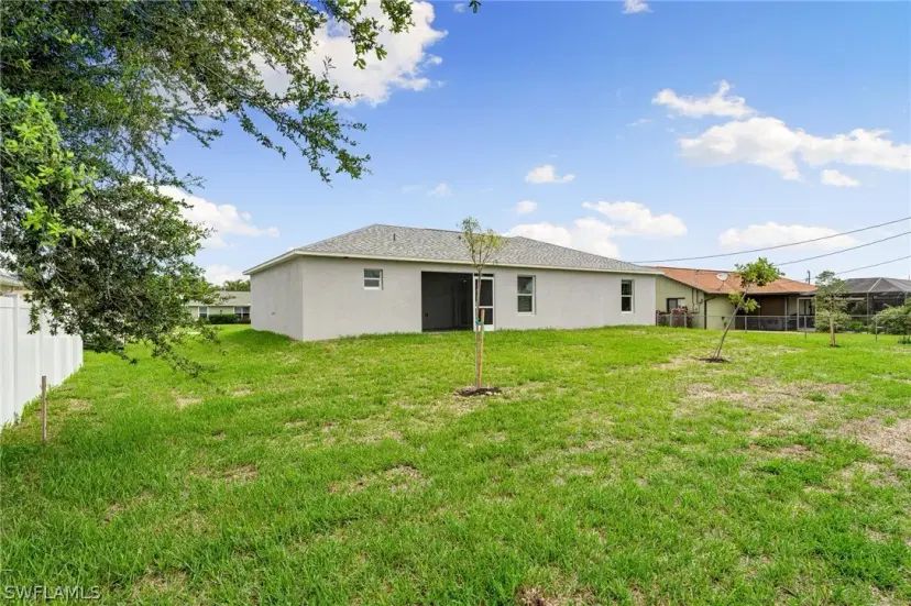 Picture of 214 SW 38 Ter, Cape Coral FL 33914