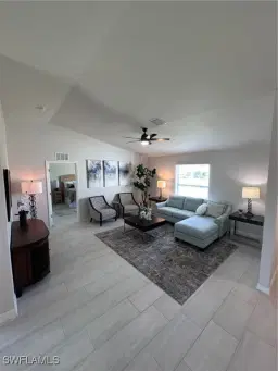 Picture of 214 SW 38 Ter, Cape Coral, FL 33914