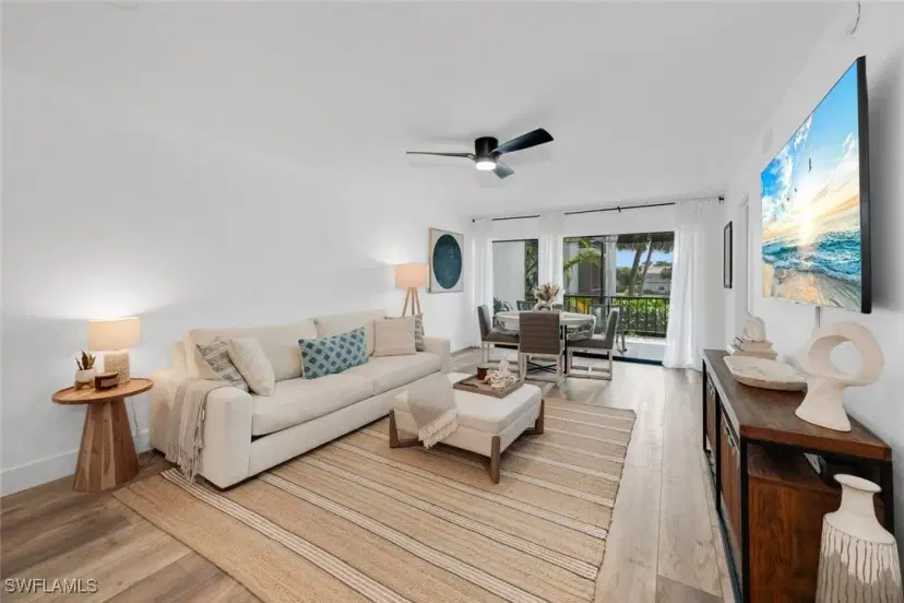 Picture of 3030 Binnacle Dr 206, Naples FL 34103