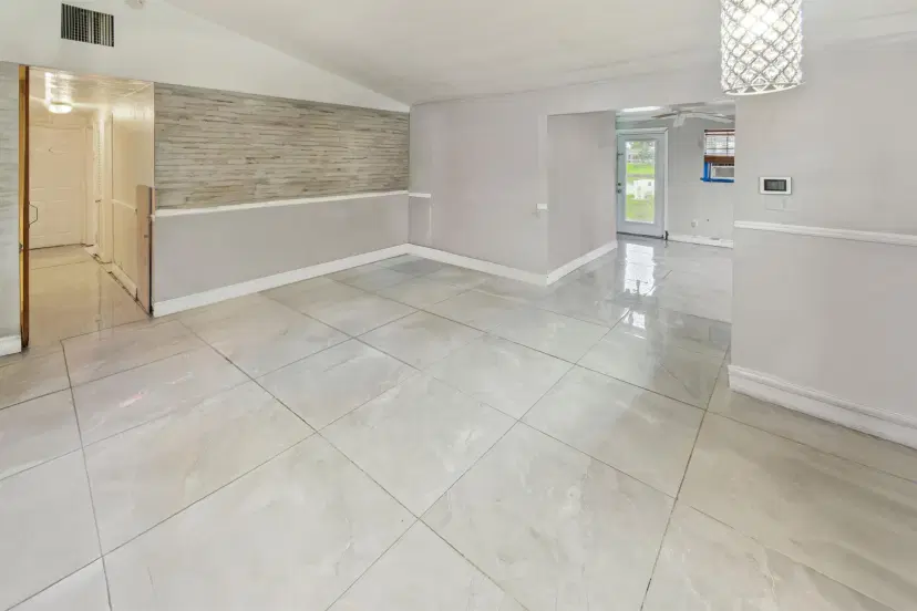 Picture of 735 Hibiscus Drive, Royal Palm Beach FL 33411