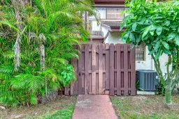 Picture of 1871 Abbey Road 19A, West Palm Beach, FL 33415