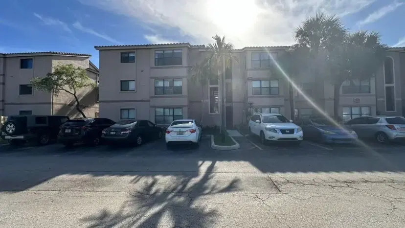Picture of 2866 S University Dr 5101, Davie FL 33328