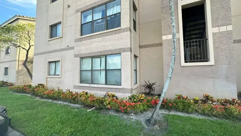 Picture of 2866 S University Dr 5101, Davie FL 33328