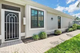 Picture of 7685 Meadow Lakes Dr 1301, Naples, FL 34104