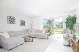 Picture of 864 Courtington Ln 1, Fort Myers, FL 33919