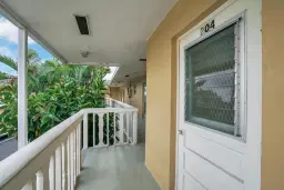 Picture of 2111 NE 1St Court 204, Boynton Beach, FL 33435