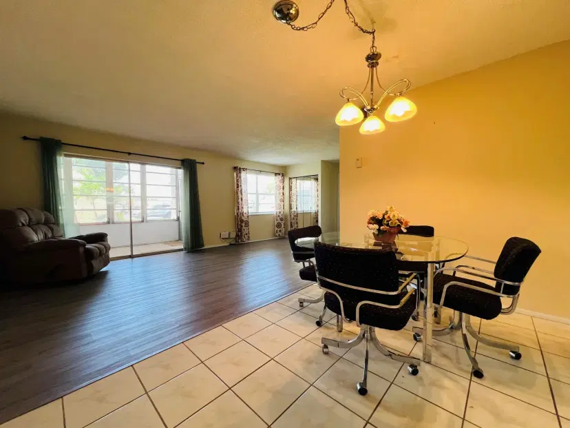 Picture of 145 Lake Evelyn Drive, West Palm Beach FL 33411