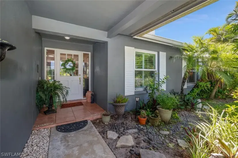Picture of 4589 Lakewood Blvd, Naples FL 34112
