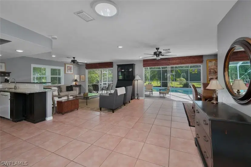 Picture of 4589 Lakewood Blvd, Naples FL 34112