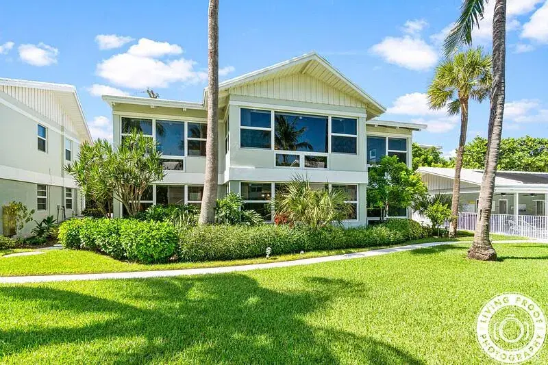 Picture of 320 S Ocean Boulevard U-C, Delray Beach FL 33483