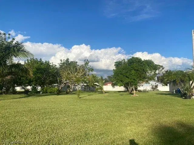 Picture of 1622 Cheshire Cir E, Lehigh Acres FL 33936