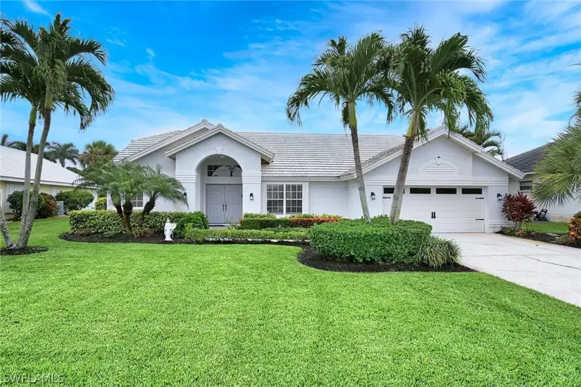 Picture of 28900 Regis Ct, Bonita Springs FL 34134
