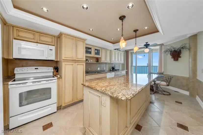 Picture of 4041 Gulf Shore Blvd N 1503, Naples FL 34103