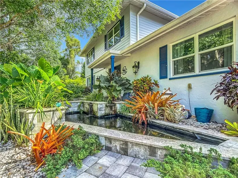 Picture of 15711 Anderson Ln, Fort Myers FL 33912