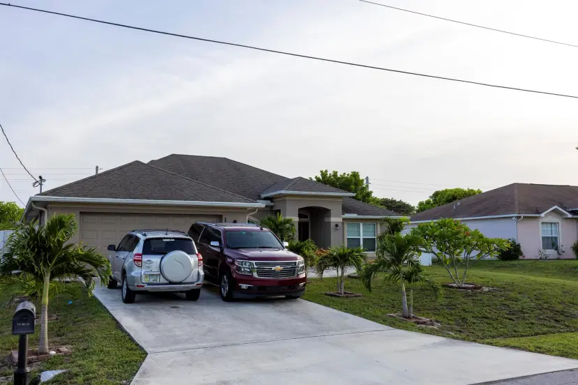 Picture of 180 SW Amesbury Avenue, Port St Lucie FL 34953