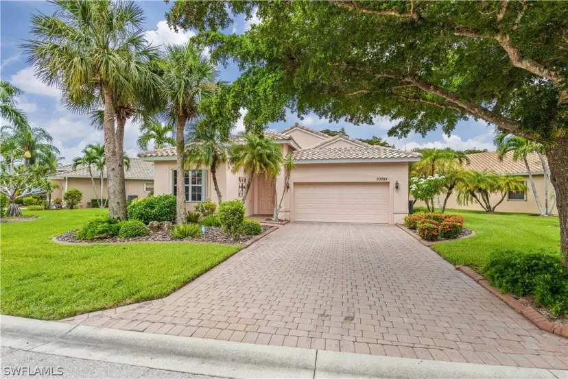 Picture of 20084 Castlemaine Ave, Estero FL 33928